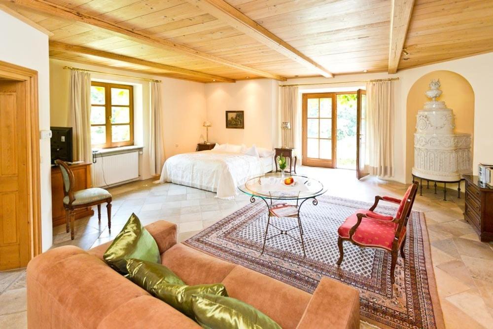 Schlosshotel Obermayerhofen Sebersdorf Rom bilde